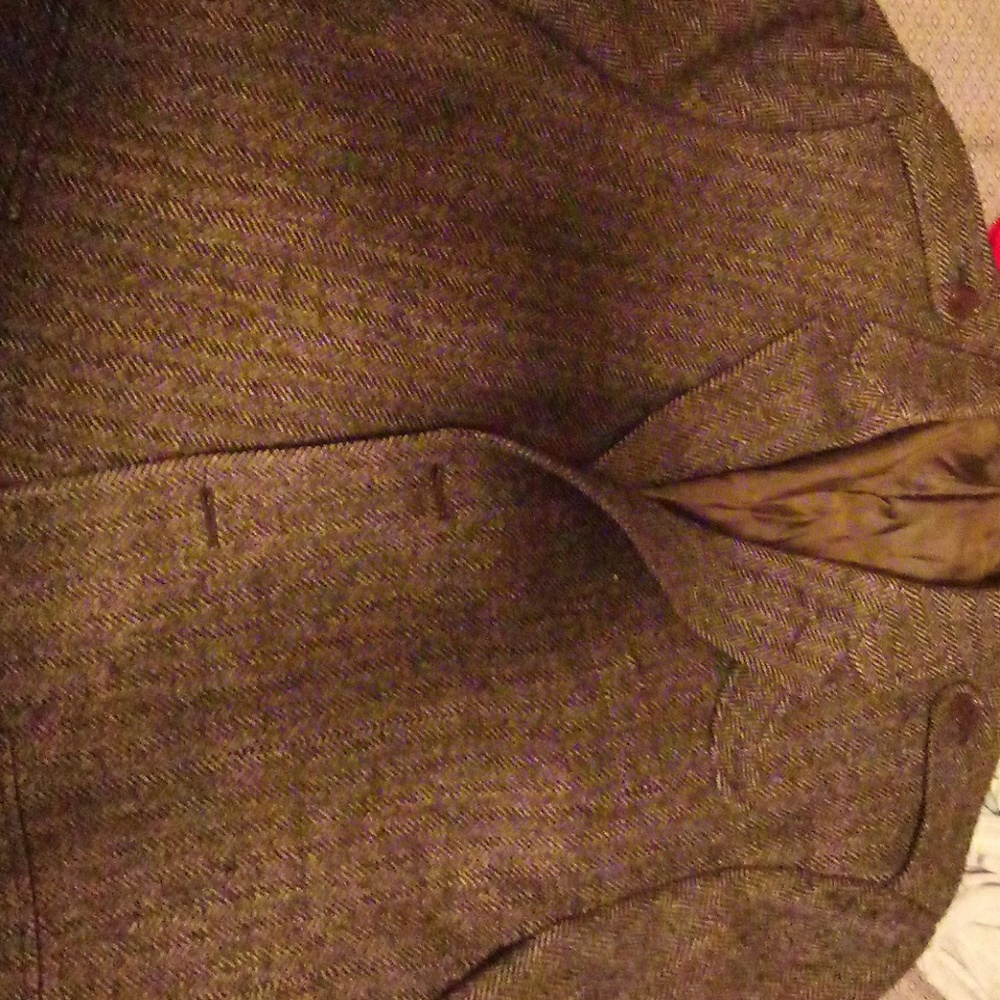A grey Banana Republic blazer for men